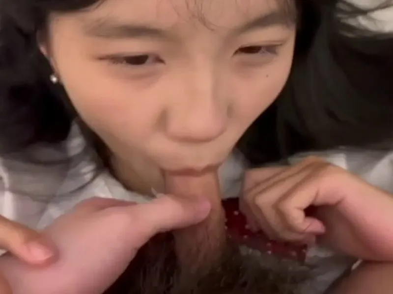 Em loli dễ thương mút củ khoải biến em thành con em đào dam dang p2